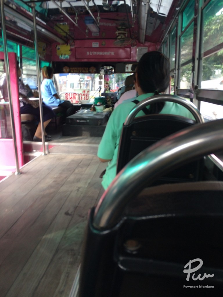 Public Bus to Mo Chit