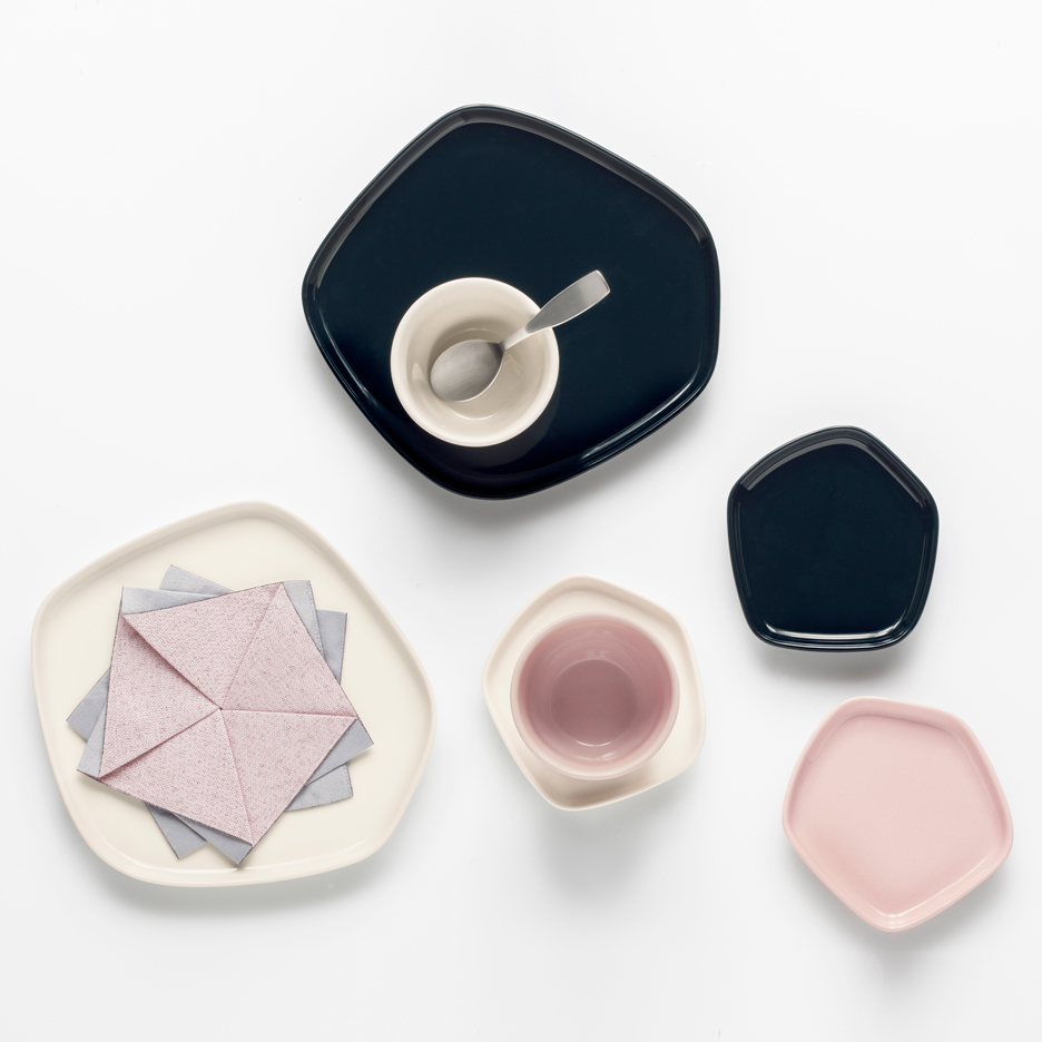 iittala-x-issey-miyake-launch-stockholm-design-fair-2016_dezeen_sqa